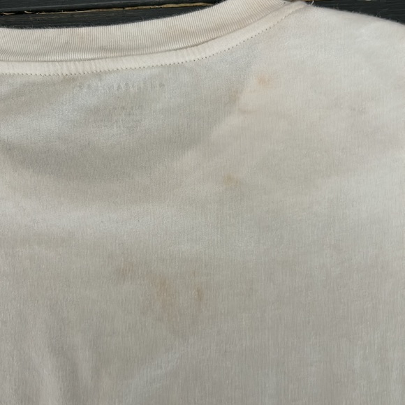 Oversized cream graphic tee With flowers in a boot - Picture 7 of 9